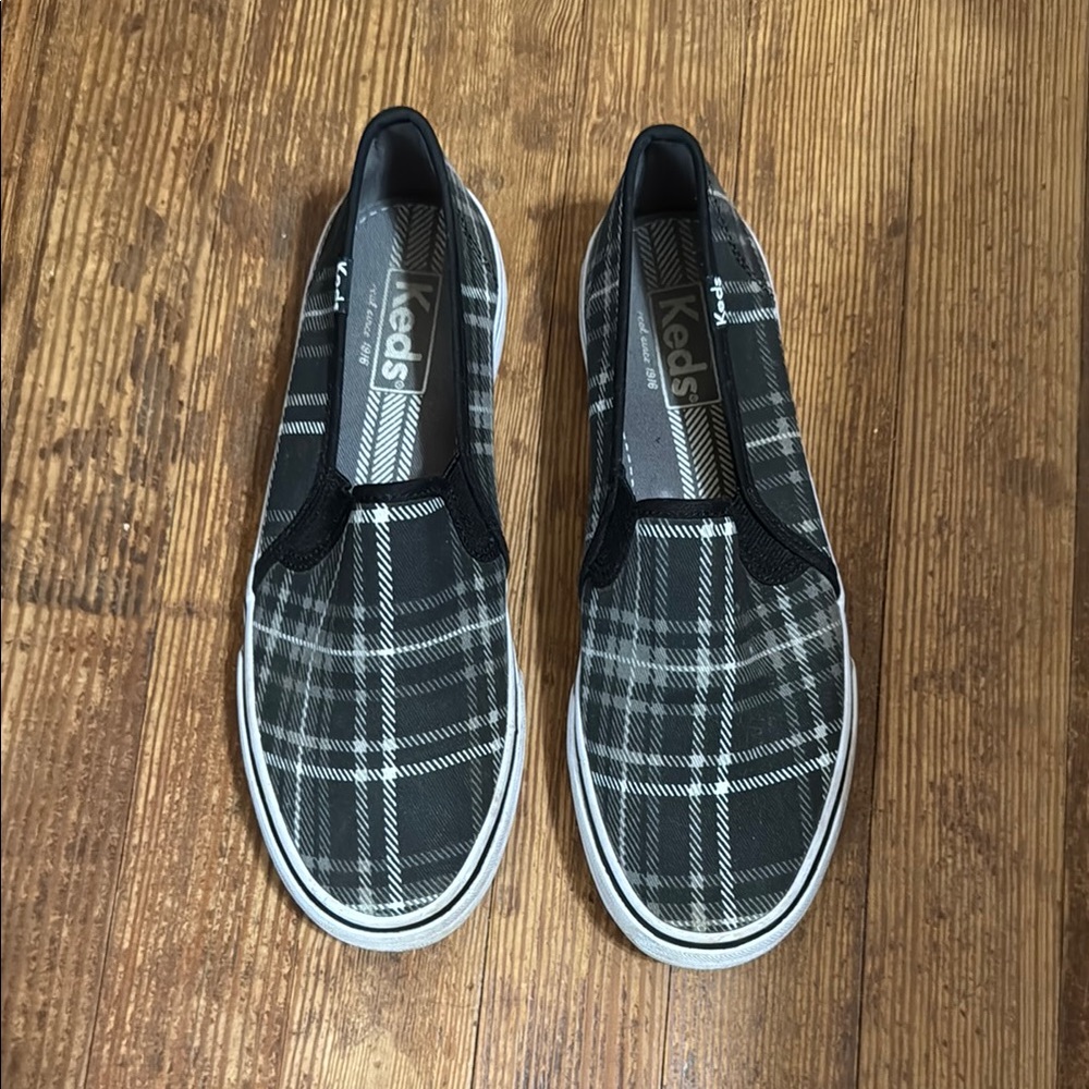 Keds Black and Gray Slip-On Sneakers size 7